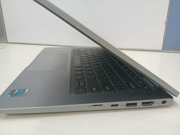 Dell Refurbished Latitude 7420 Touch - Image 2